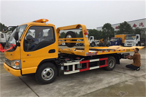 宣威哪里有拖车服务